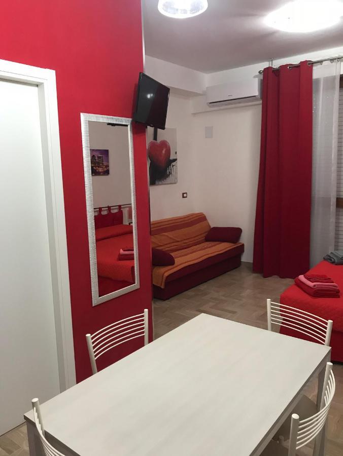 Da Gianni E Bea Hotel Foligno Exterior photo